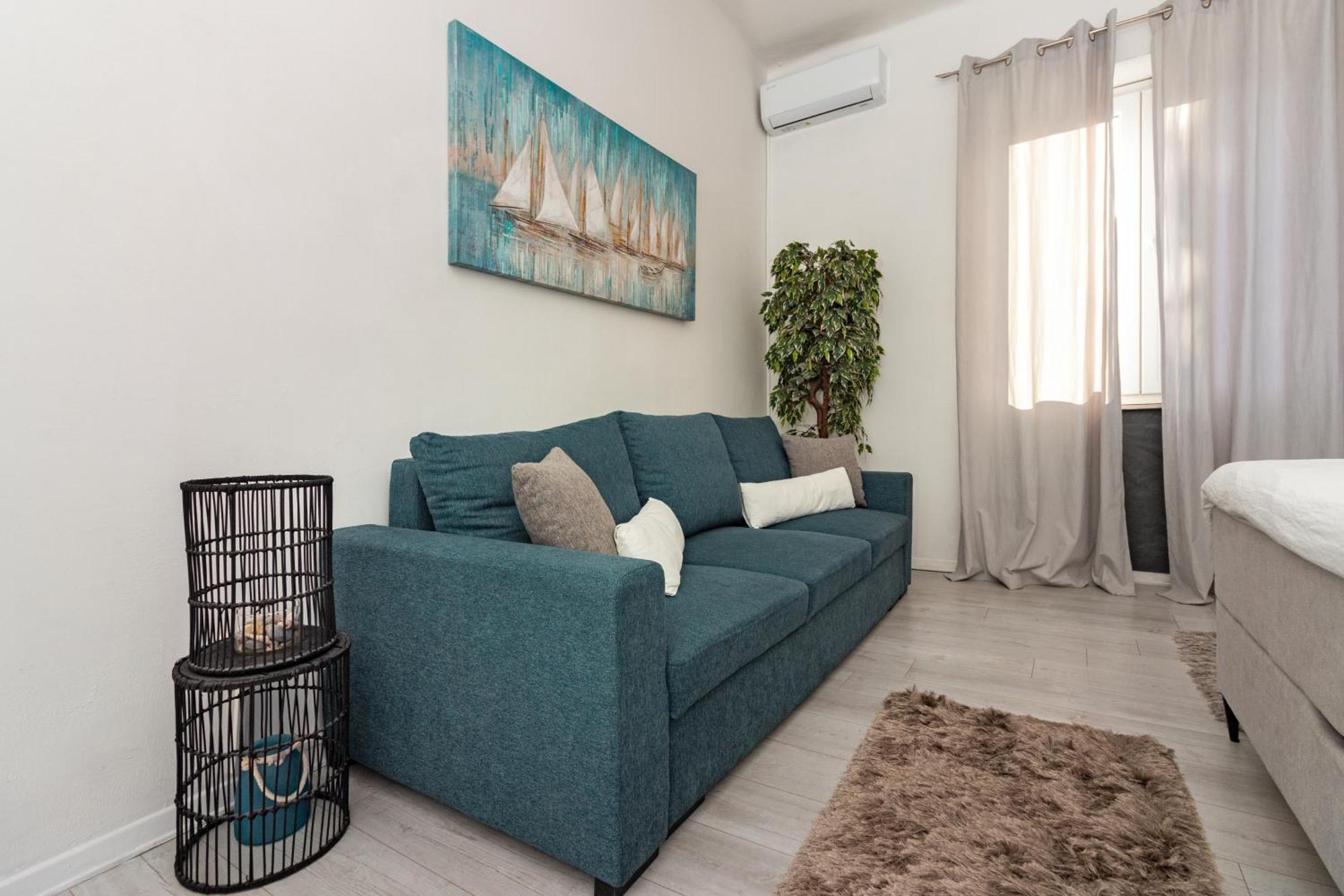 Spacious Center Apartmán *